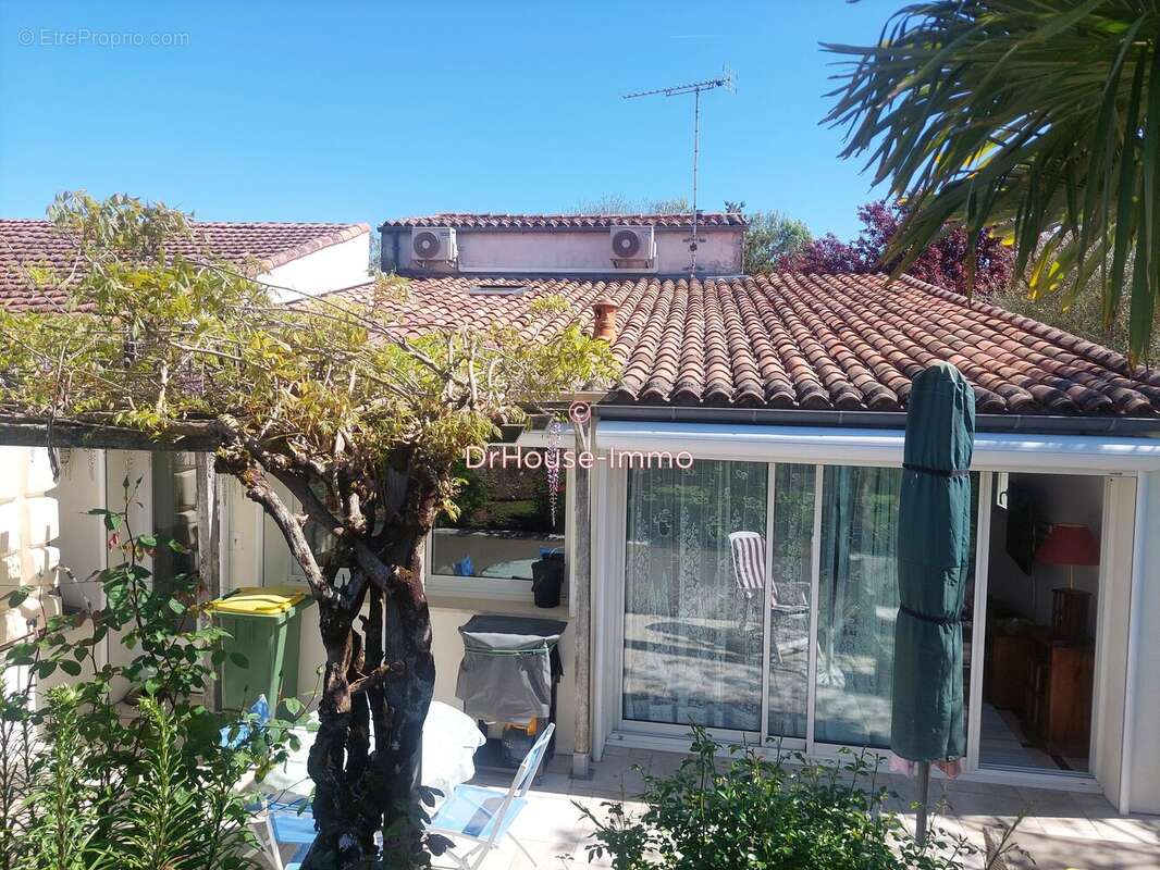 Maison à CORME-ECLUSE