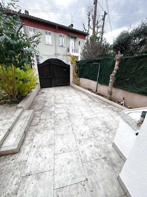 Appartement à MARSEILLE-13E