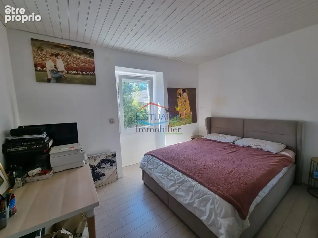 Maison 90 m² à Saint-Etienne-De-Montluc  - photo 4