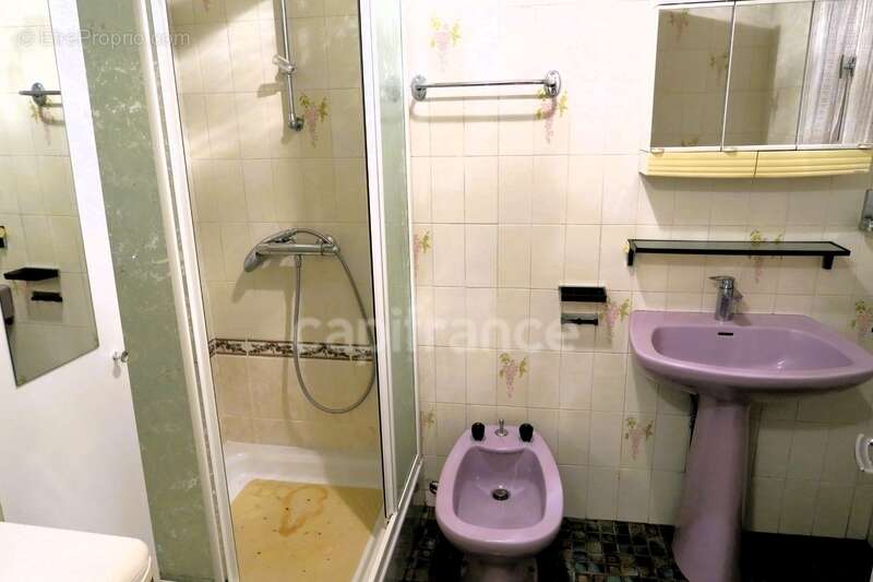 Maison à LA CHAPELLE-VICOMTESSE