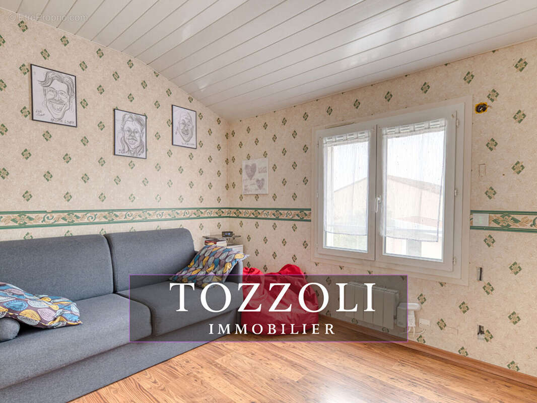 Maison à VILLEFONTAINE