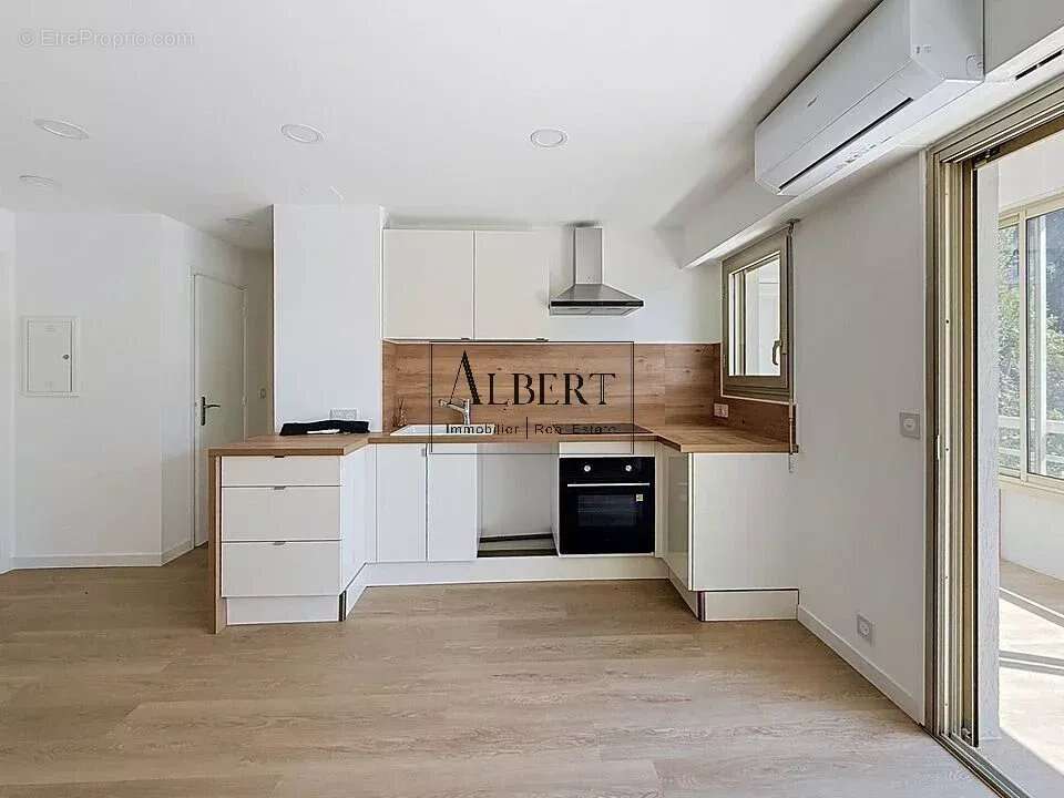 Cannes Montfleury : 2P rénové de 51 m² avec véranda climatisée, à 5 min des plages et de la Rue d'Antibes - photo 4