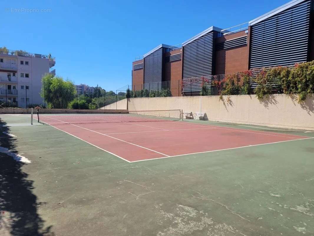 Appartement à LE CANNET