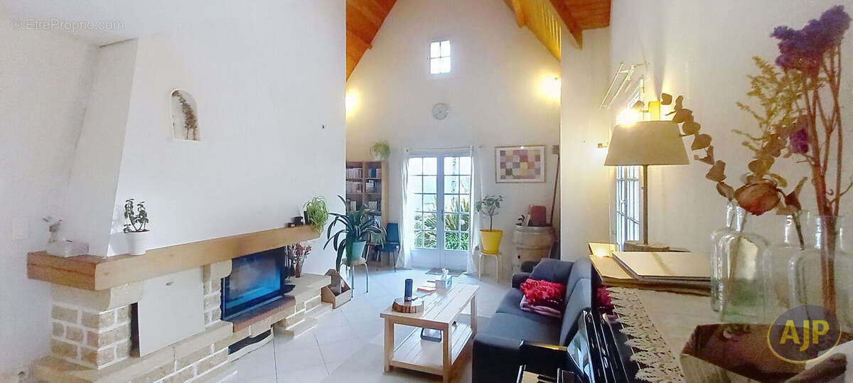 Maison à MOISDON-LA-RIVIERE