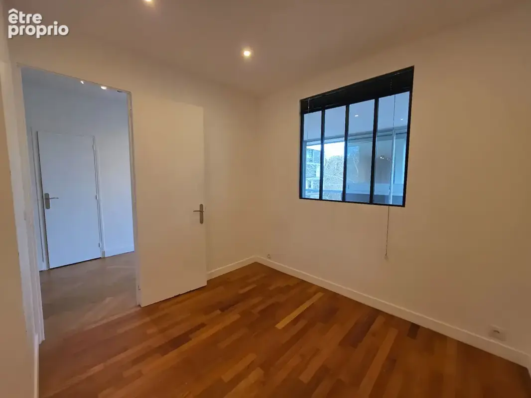 Boulogne Nord Rue Anna-Jacquin Loft de 55 m² Dernier étage - photo 4