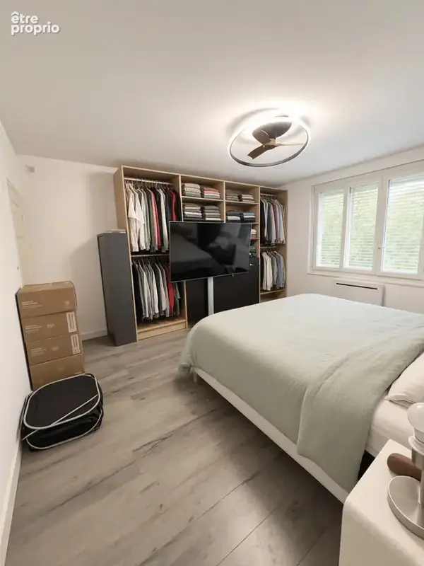 Maison aux multiples possibilités de 280 m2 - photo 8