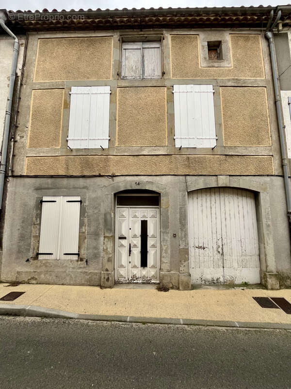 Maison à PENNAUTIER