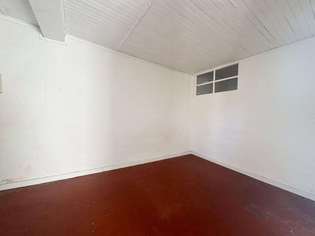 Appartement à MARSEILLE-2E