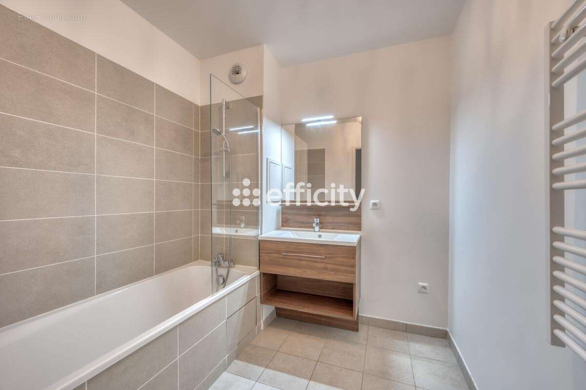 Appartement à ERMONT