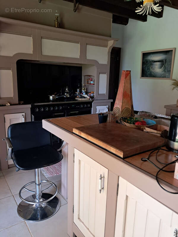 Maison à ARNAC-POMPADOUR