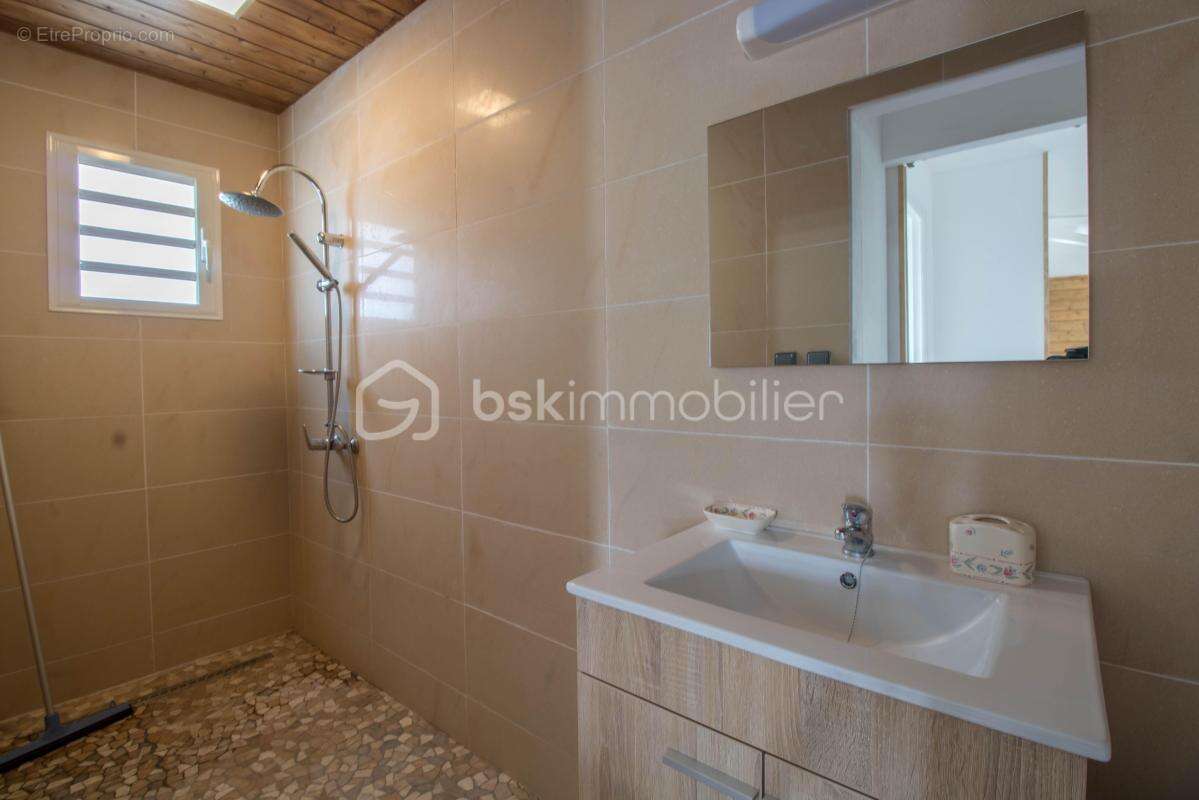 Maison à SAINT-JOSEPH