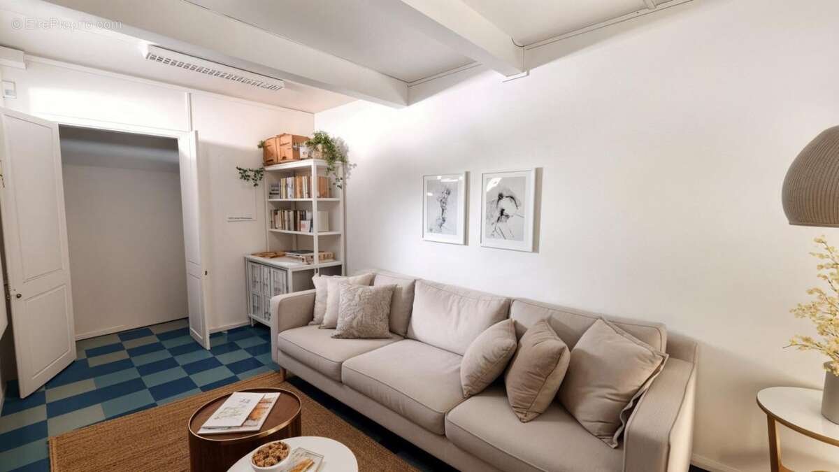 Commerce à FORT-DE-FRANCE