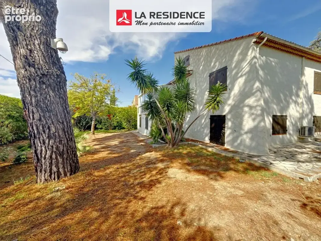 Maison 7 pièces 264 m² à vendre à Draguignan (83300) - photo 4