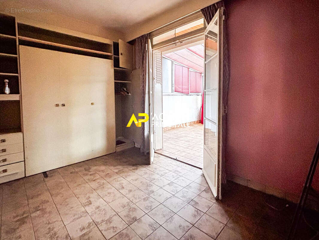 Maison à SARTROUVILLE