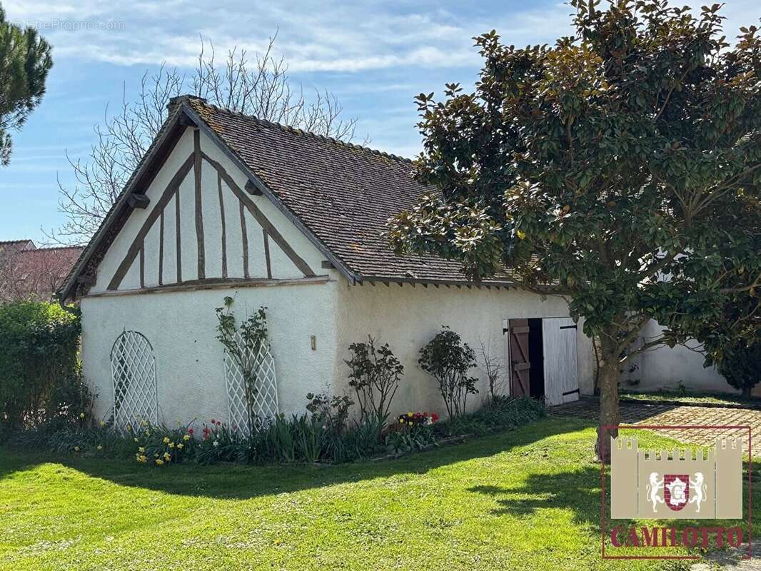 Maison à NOGENT-LE-ROI