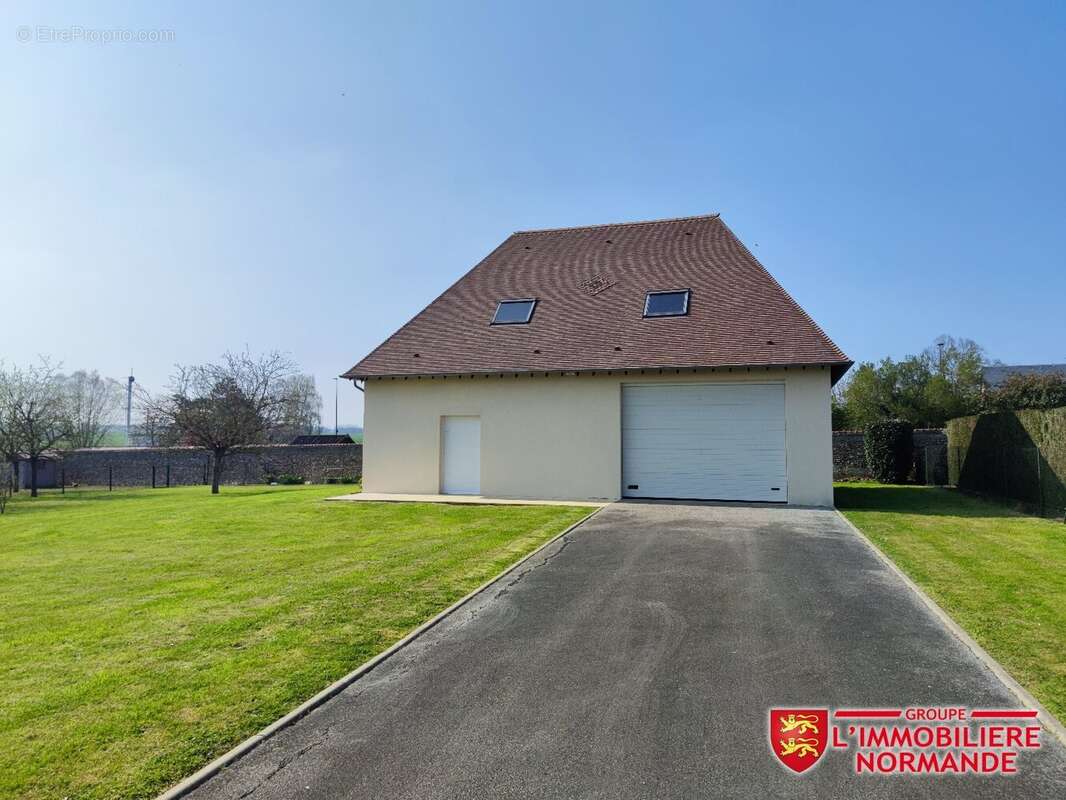 Maison à PACY-SUR-EURE