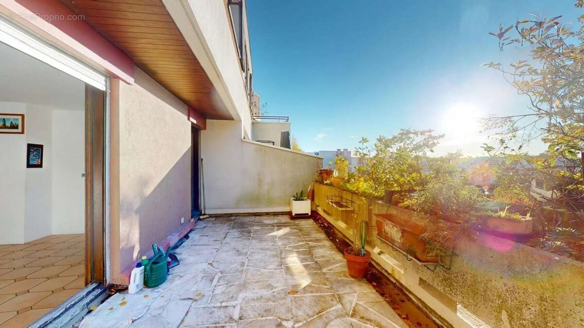 Appartement à GUYANCOURT