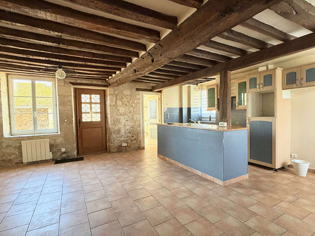 Maison à SENLIS
