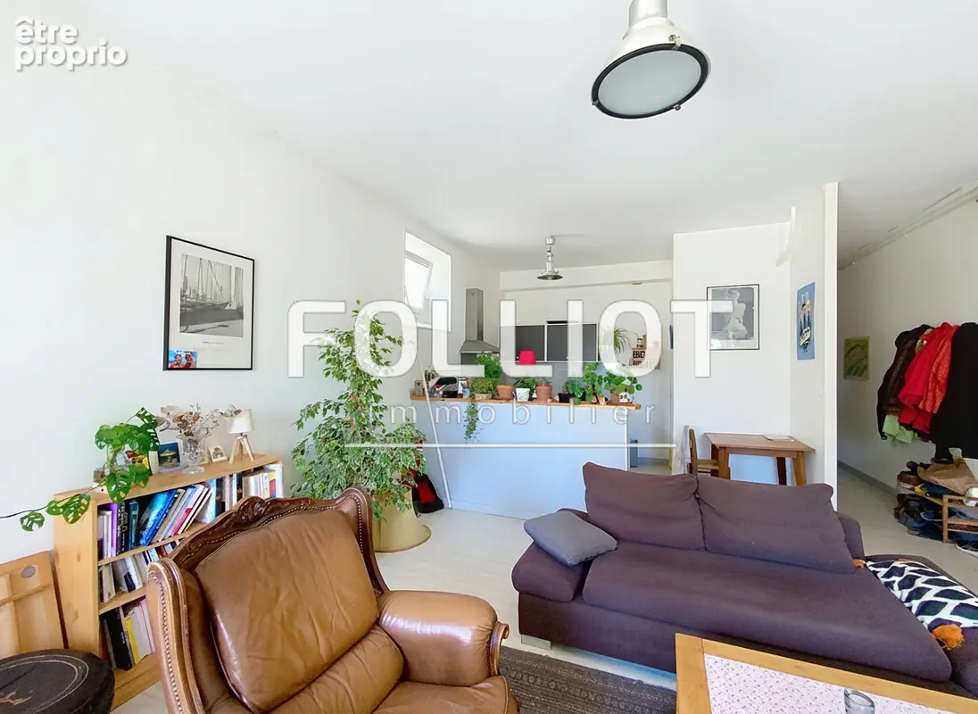 Appartement 3 pièces à vendre au centre-ville de Granville - Réf 12726tv - photo 2
