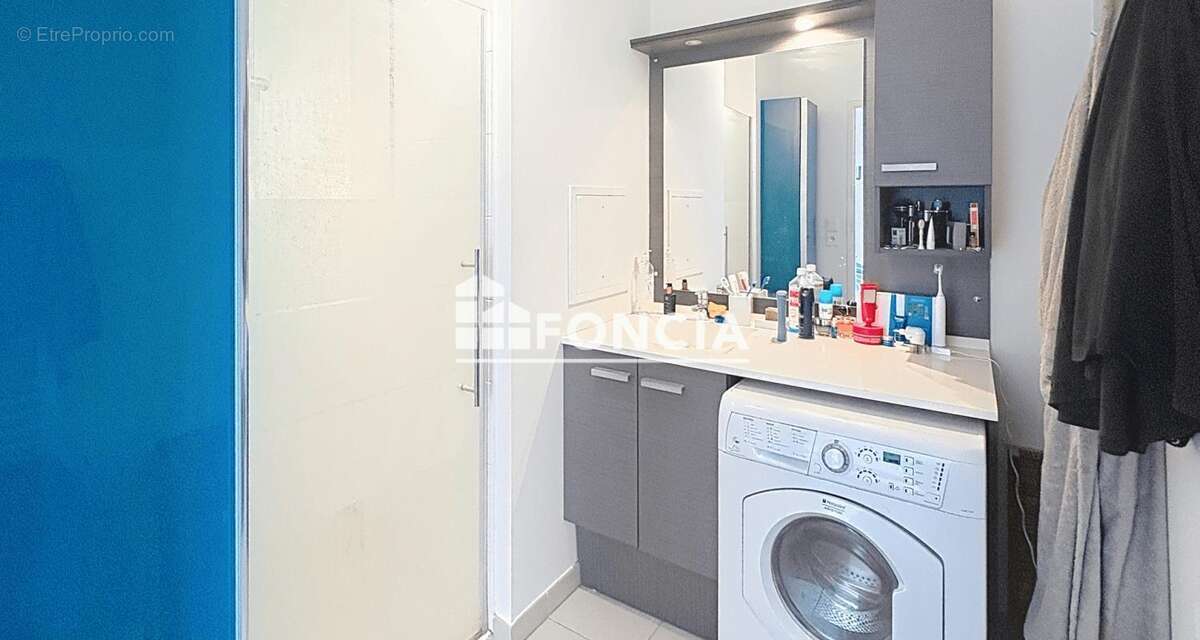Appartement à FRESNES