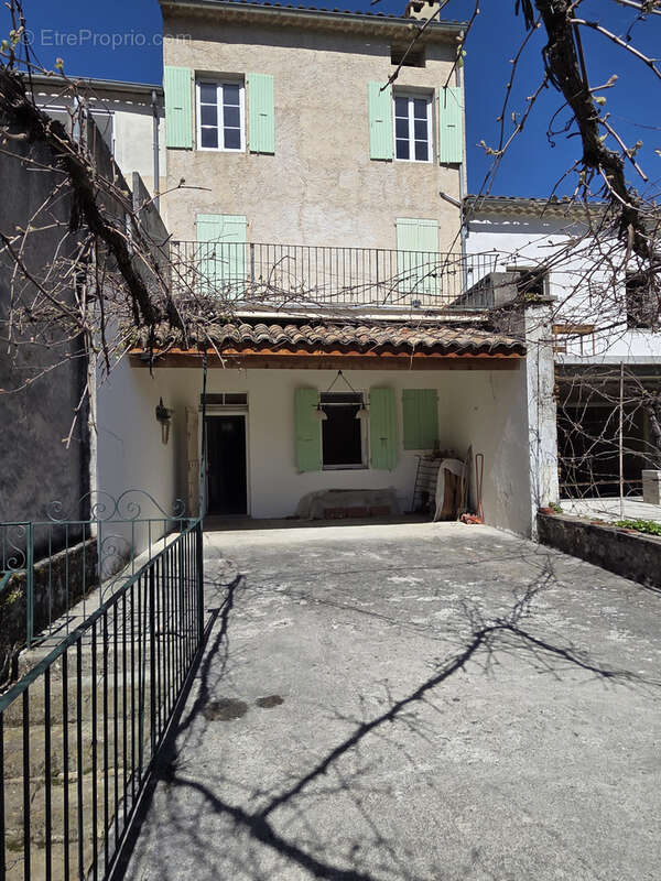 Maison à LA MOTTE-CHALANCON