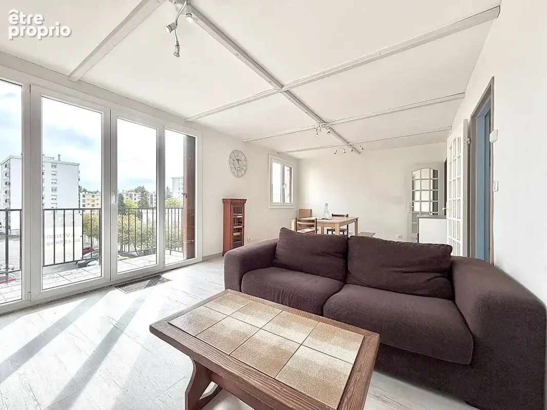Appartement à JOUE-LES-TOURS