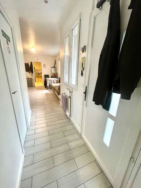 Appartement à COLOMBES