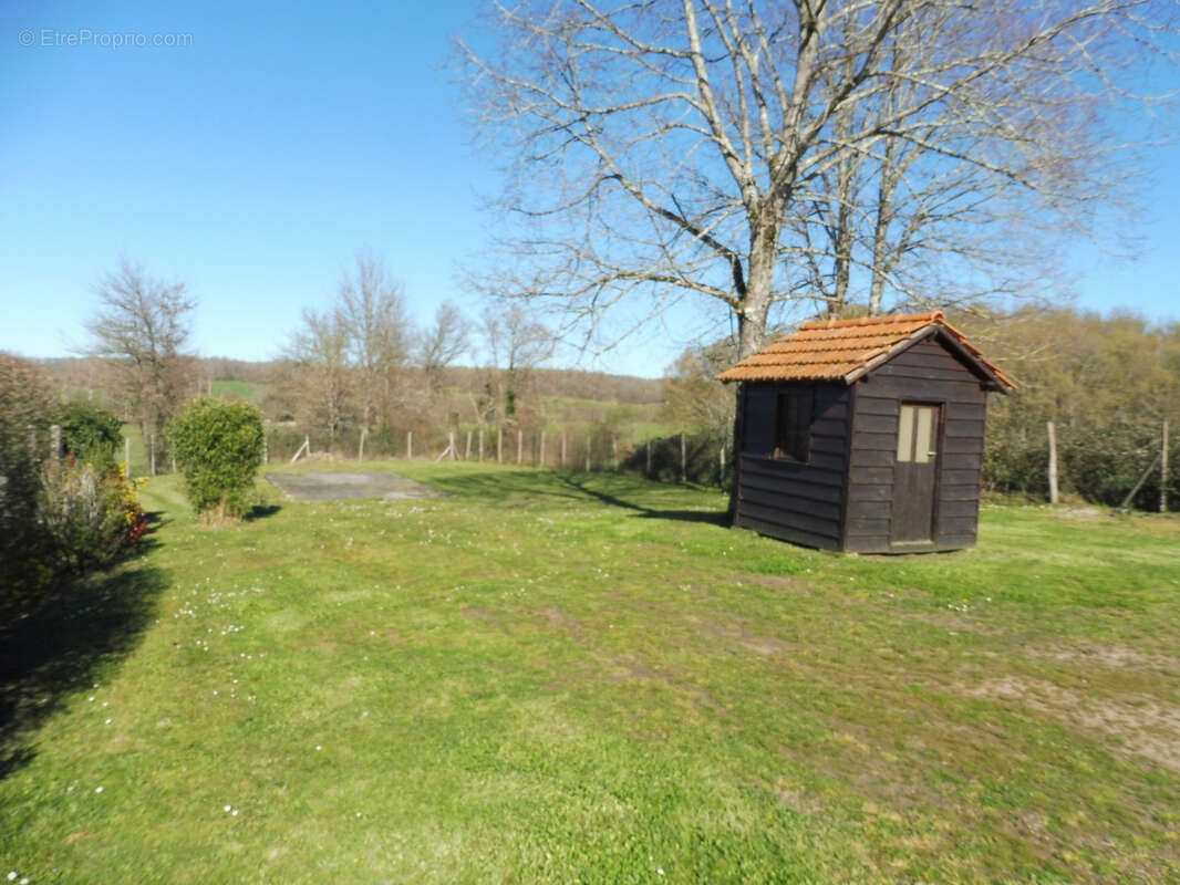 Maison à PONTEYRAUD