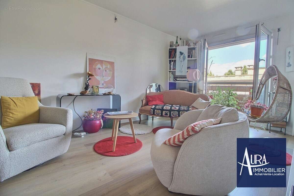 Appartement 53 m² à Le Pre-Saint-Gervais  - photo 2