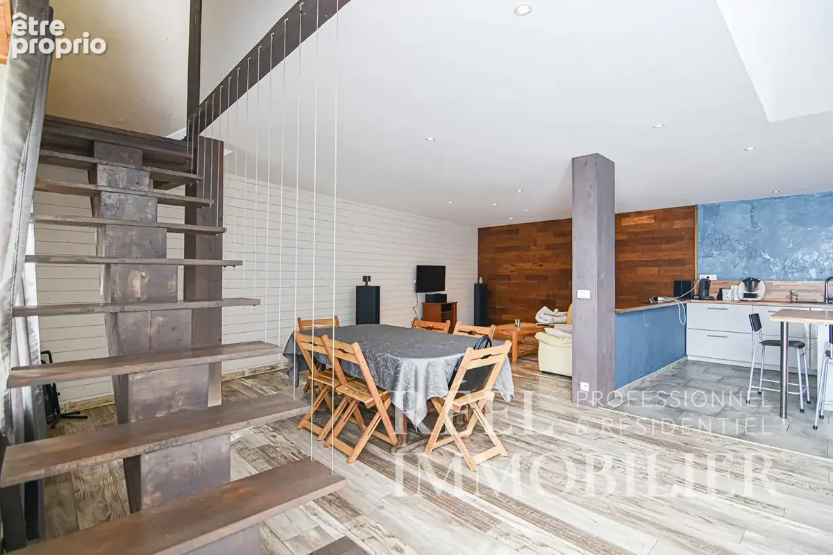 Grande maison de ville de 291 m² avec jardin et terrasse panoramique - photo 8