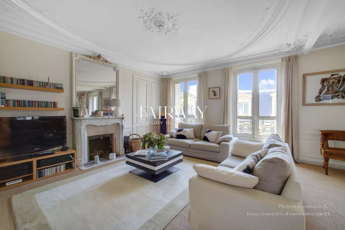 Paris 9e Trinité - Appartement haussmannien familial 3 chambres - photo 3