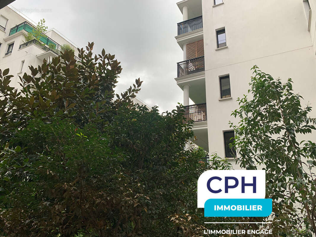 Appartement à SURESNES