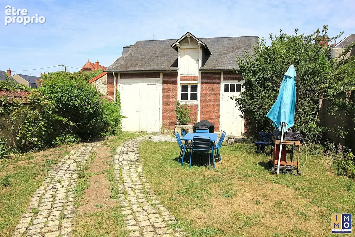 Maison 7 pièces 180 m² à vendre à Bourges (18000) - photo 3