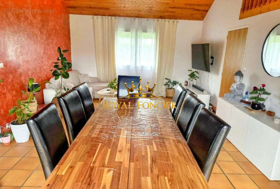 Maison 149 m² à Chatellerault  - photo 3