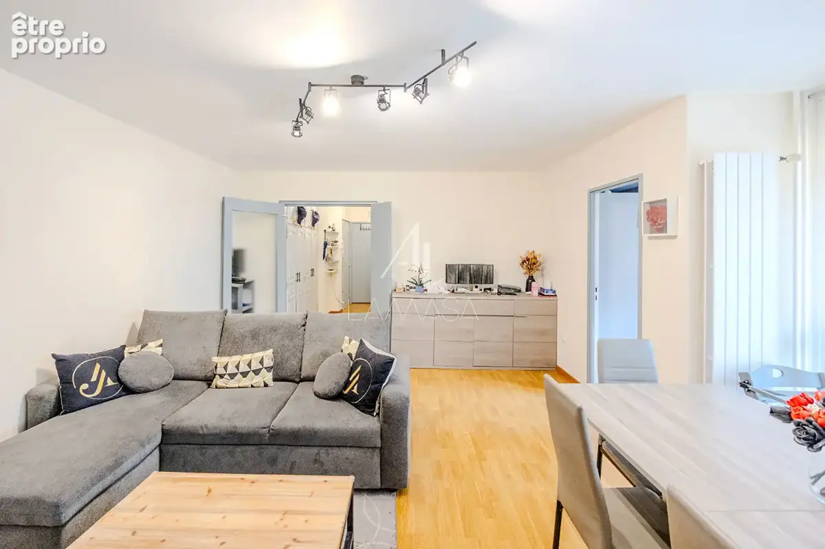 Appartement F3 - 77.61m2 - Lagny Sur Marne - photo 6