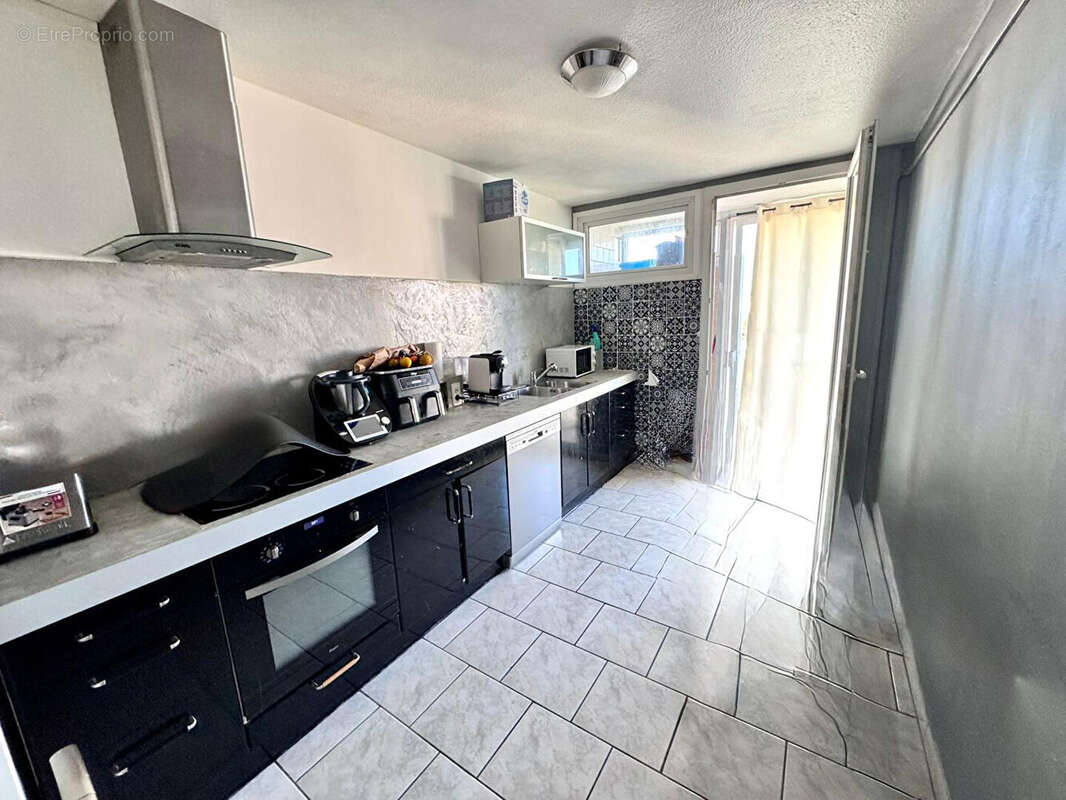 Appartement à MARIGNANE