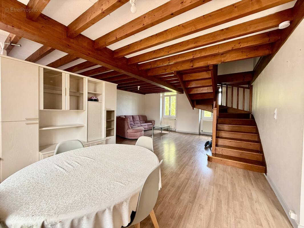 Appartement à ROMANS-SUR-ISERE