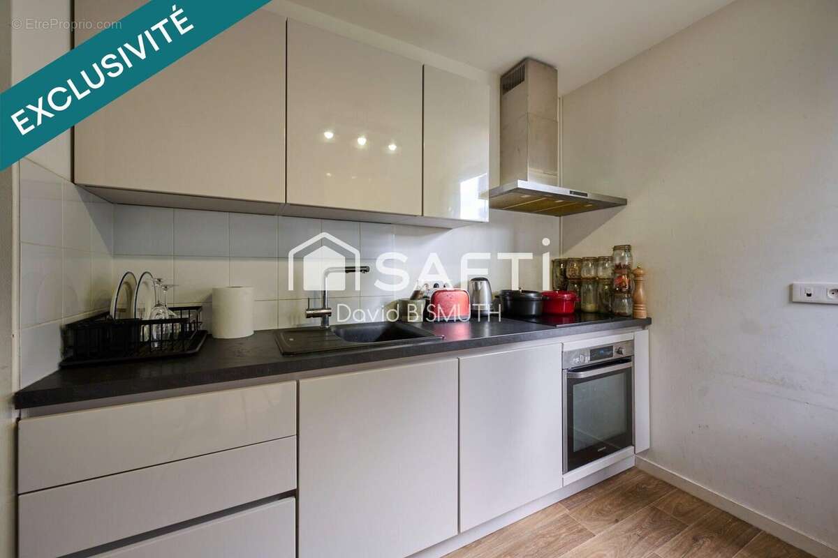 Photo 5 - Appartement à GENNEVILLIERS