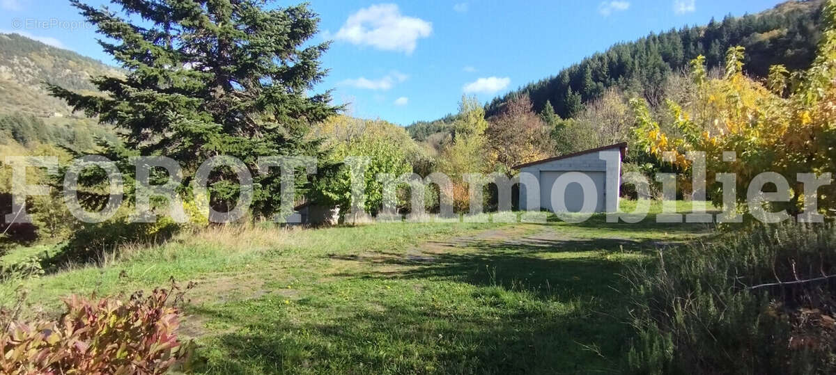 Maison à SAINT-MARTIN-DE-VALAMAS