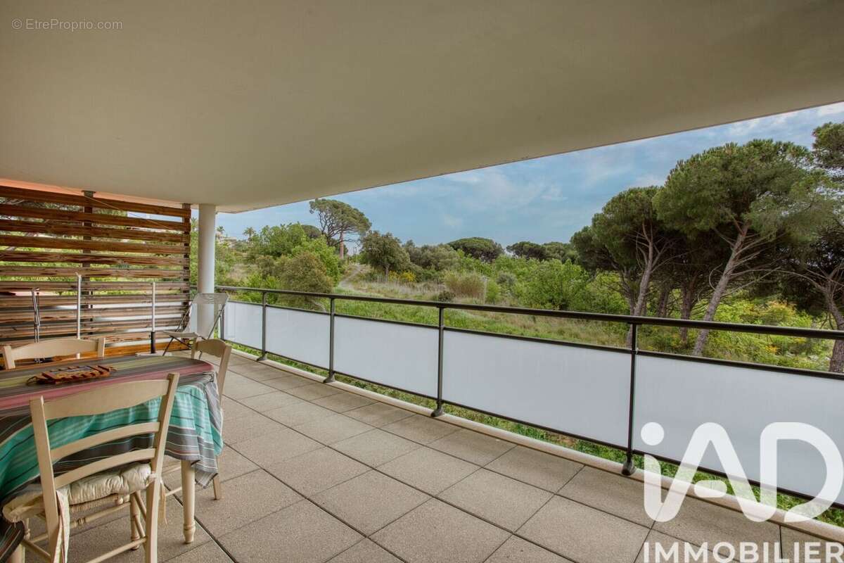 Photo 2 - Appartement à FREJUS