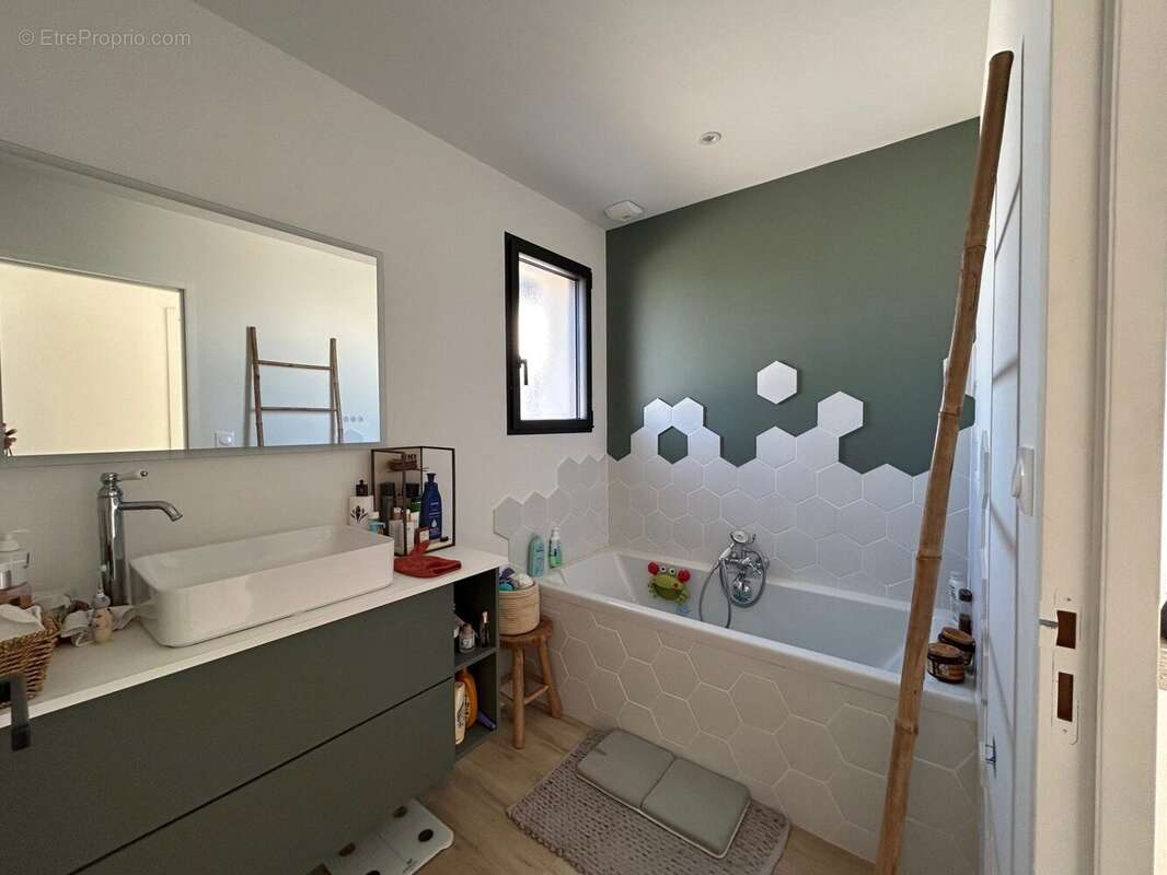 Maison 120 m² à Tremeloir  - photo 8