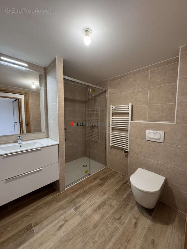 Appartement 97 m² à Les Angles  - photo 5