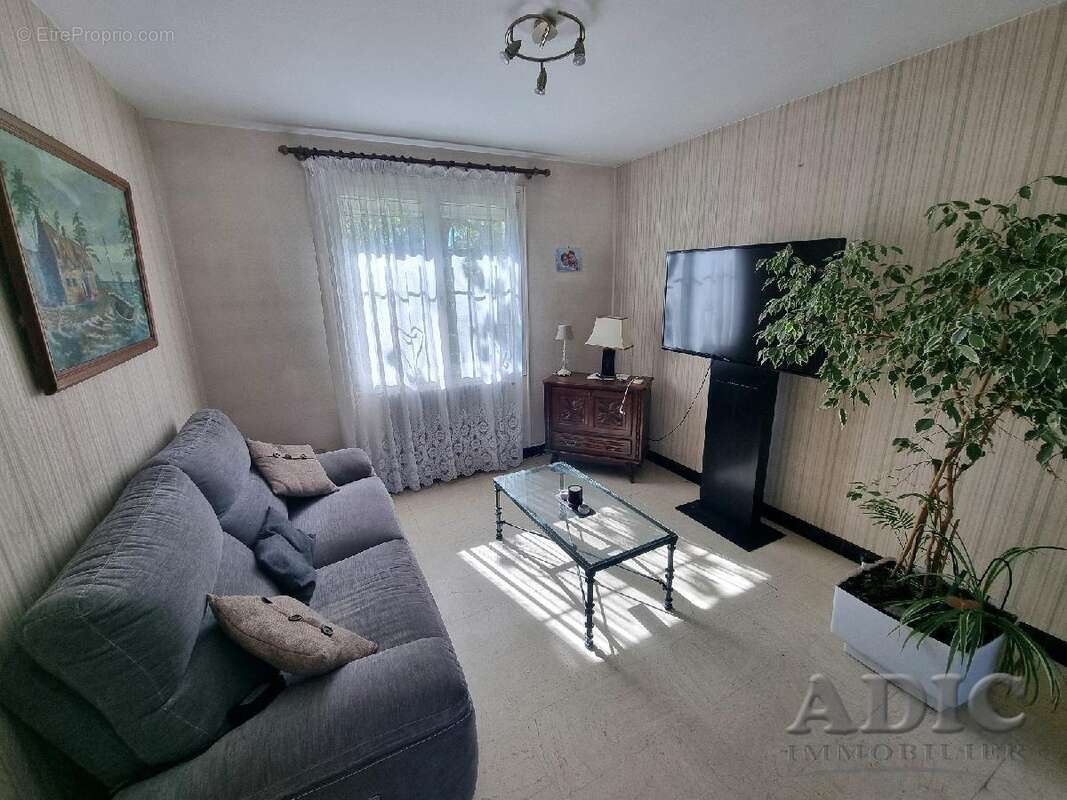 Maison 109 m² à Othis  - photo 4