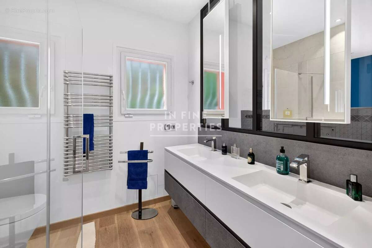 Mougins - villa de plain-pied- 4 chambres - photo 23