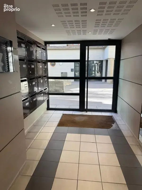 Appartement À Vendre - photo 9