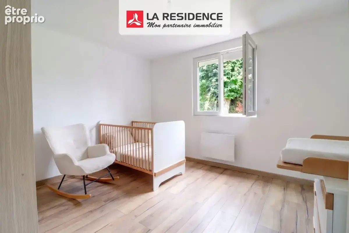 Maison 6 pièces 137 m² à vendre à Breval (78980) - photo 8