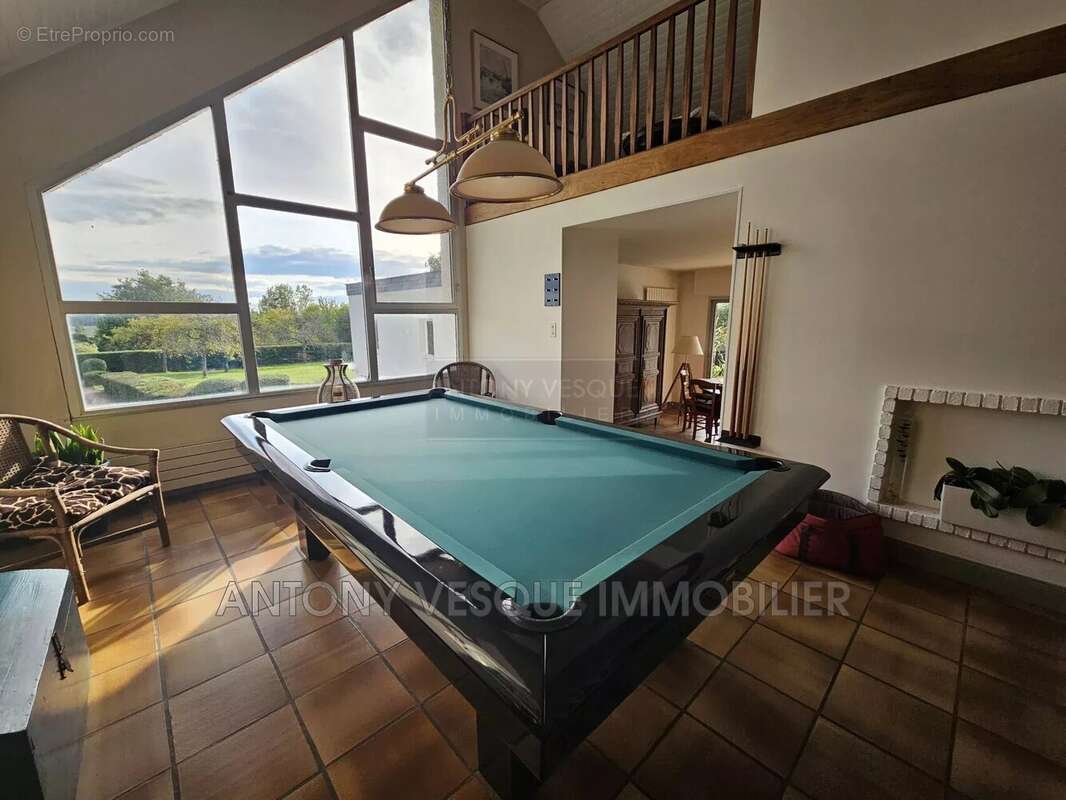 Maison à HAUTEVILLE-SUR-MER