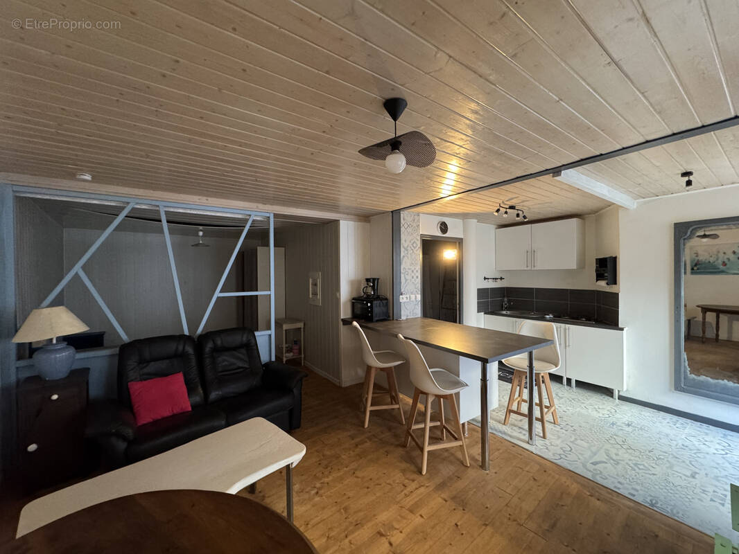 Appartement à YSSINGEAUX