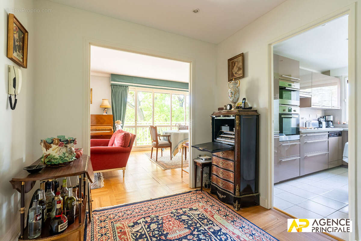 Appartement à MAISONS-LAFFITTE