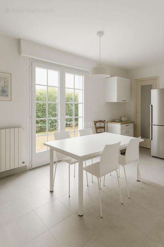 Maison à CRACH